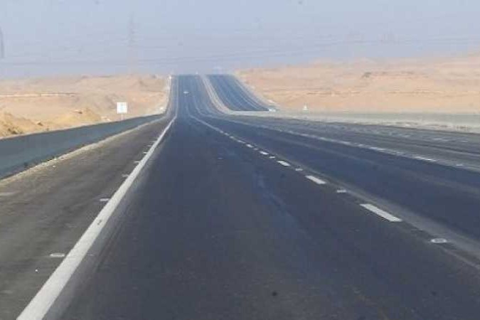 الشبورة تتسبب في غلق طريق القطامية العين السخنة