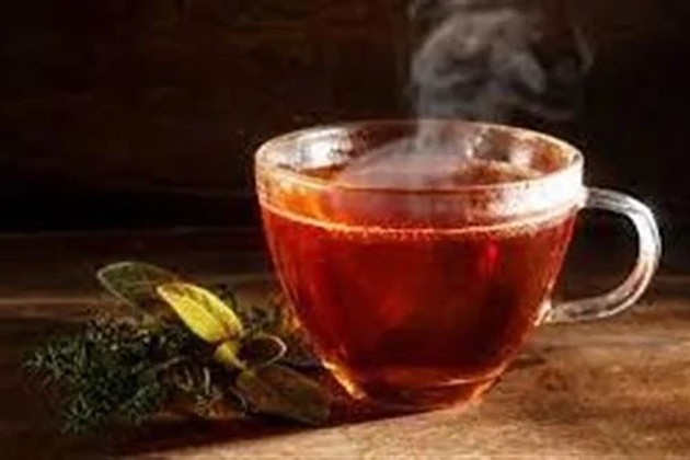 احذر.. درجة حرارة الشاي تؤدي إلى مضاعفة خطر الإصابة بالسرطان