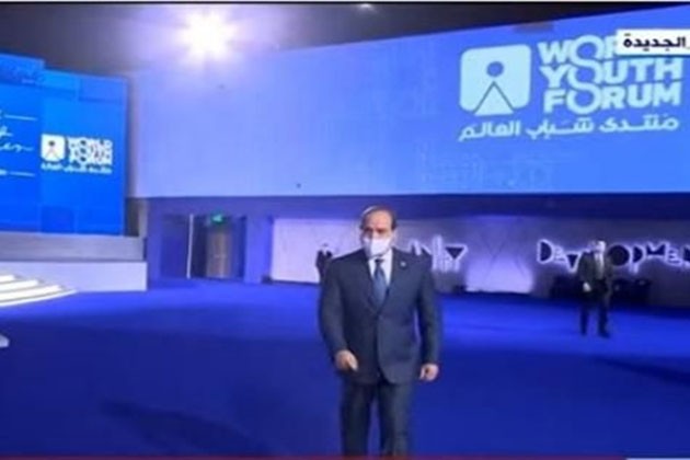 السيسي يصل مقر انعقاد جلسات اليوم الثالث من منتدى شباب العالم
