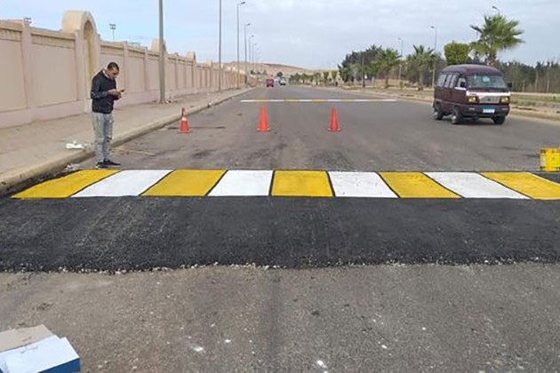 أجهزة المدن الجديدة تواصل تنفيذ أعمال رفع كفاءة وتطوير الطرق