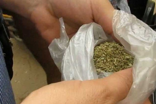 القبض على أحد تجار المواد المخدرة بدائرة مركز بلبيس
