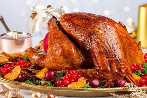 بـ 5 خطوات.. حضري الديك الرومي للمناسبات