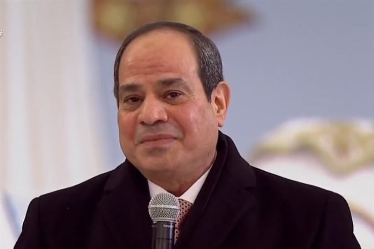 السيسى يوجه بضم طب الأسنان والتمريض لقرار رفع مكافأة أطباء الامتياز