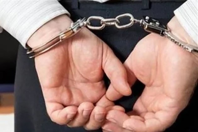 النيابة تواجه متهما في تجميع مدخرات العاملين بالخارج