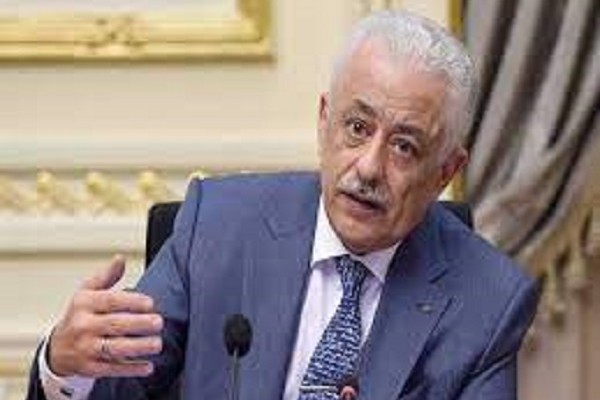 شاهد.. طارق شوقي يكشف مصير انتظام الدراسة في التيرم الثاني