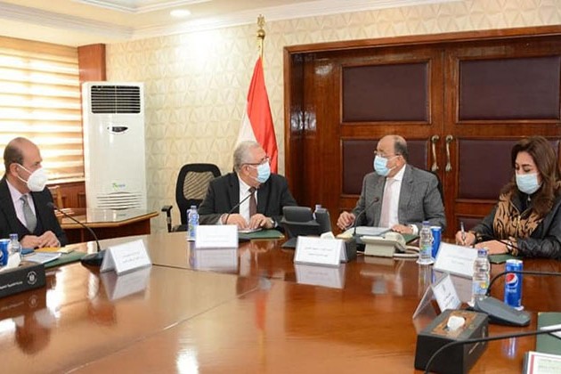 وزيرا التنمية المحلية والزراعة يتابعان آخر مستجدات المشروع القومي لتطوير المجازر