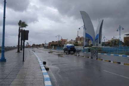 شاهد.. الأرصاد: انخفاض درجات الحرارة يوم الأربعاء وسقوط كرات ثلجية ببعض المناطق