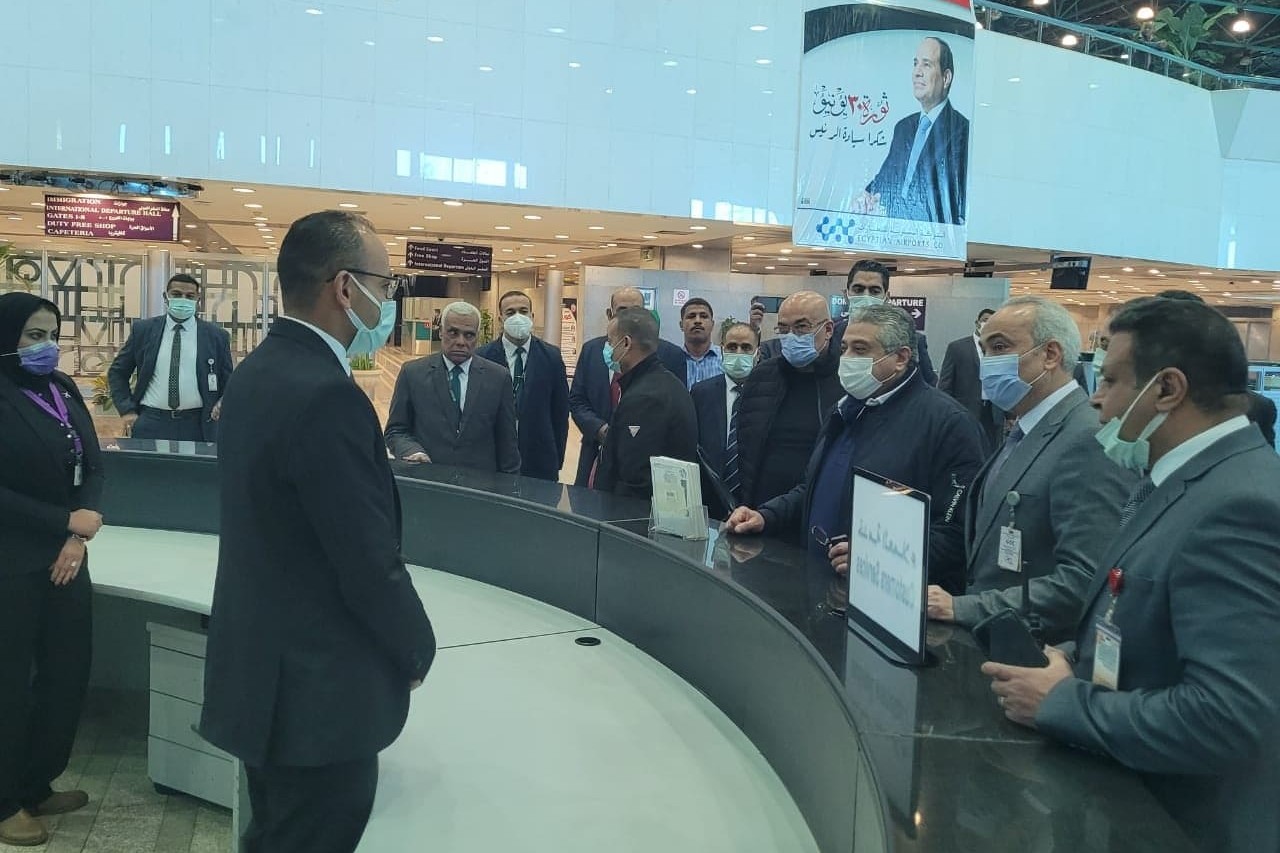 بالصور... اللجنة العليا للتفتيش الأمني والبيئي تتفقد مطار الأقصر الدولى