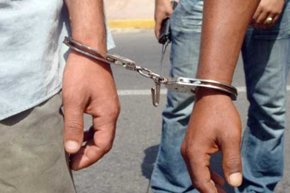 تفاصيل جديدة في واقعة ضبط شخصين بحوزتهما سلاحين ناريين بالعياط