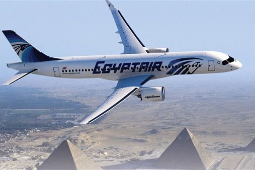 مصر للطيران تسير رحلة خاصة إلى الكاميرون لنقل مشجعي المنتخب