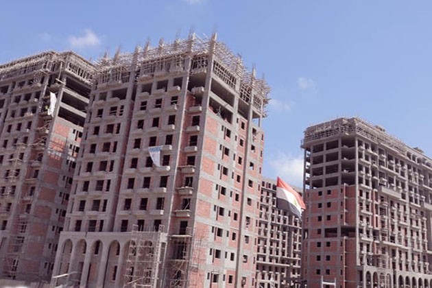 وزير الإسكان يتابع الموقف التنفيذي لمشروعات التجمع العمراني
