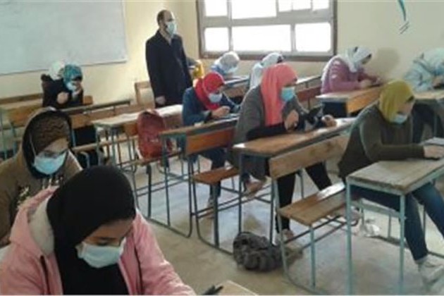 انطلاق امتحان مادة الفيزياء لطلاب الصف الأول الثانوي