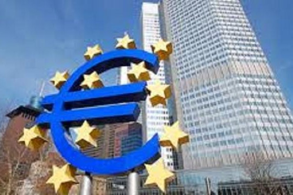 المركزي الأوروبي يبقي أسعار الفائدة دون تغيير عند 0%