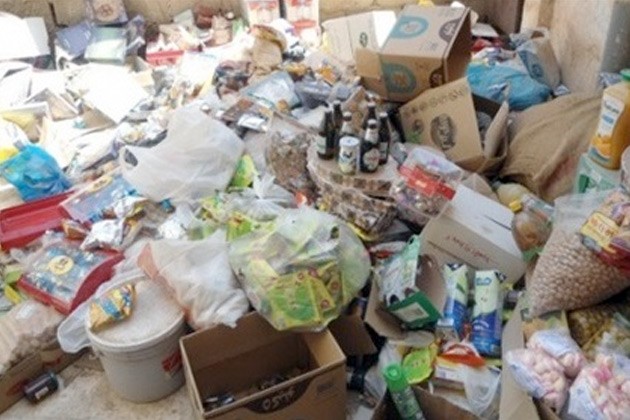 ضبط مواد غذائية مجهولة المصدر داخل مصنع بدون ترخيص بالزيتون