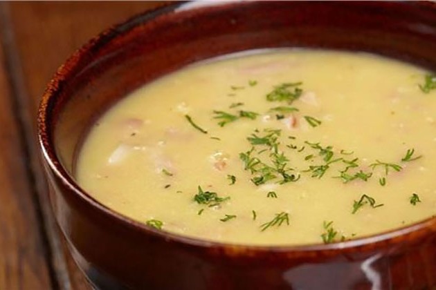 مصدرًا للألياف الغذائية.. طريقة عمل شوربة بيضاء بالدجاج