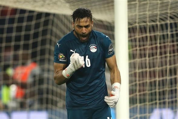 الزمالك يعاقب