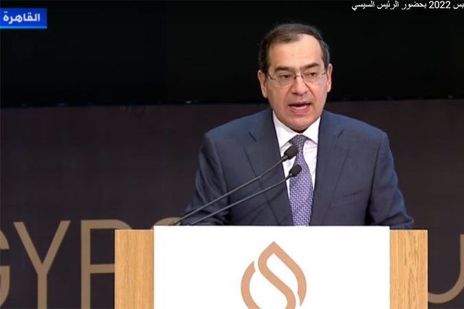 شاهد .. البترول: إنفاق 20 مليار جنيه سنويا لتوصيل الغاز الطبيعي للمنازل