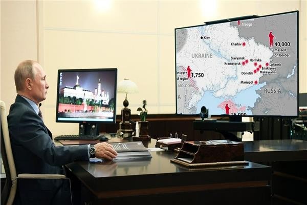 بوتين يعلن الرد على أي محاولة خارجية لوقف العملية العسكرية بأوكرانيا