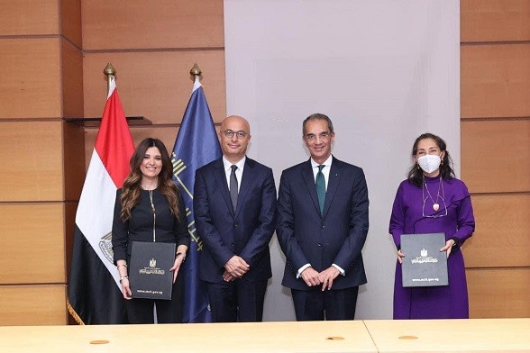 وزير الاتصالات: نستهدف تمكين المواطنين من استخدام التكنولوجيا لتأهيلهم للمنافسة بسوق العمل