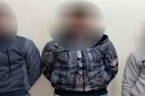 سقوط 3 عاطلين أثناء تشاجرهم مع قائد أتوبيس بشبرا مصر