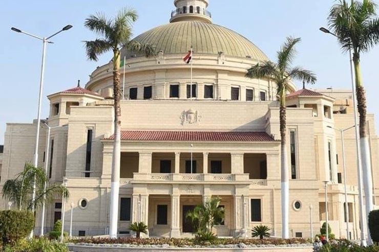 بعد فتح باب التقدم اليوم.. كل ما تريد معرفته عن الجوائز السبع لجامعة القاهرة لعام 2022