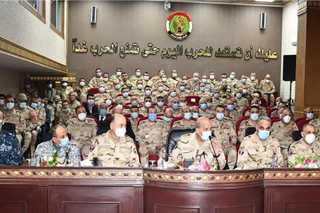 وزير الدفاع يشهد المرحلة الرئيسية لمشروع مراكز القيادة التعبوي