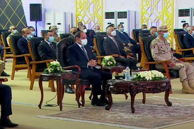 السيسي يطالب بتحرير الحركة المرورية في غرب النيل