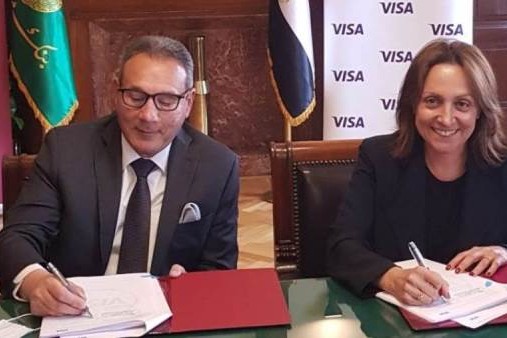 بنك مصر يوقع اتفاقية شراكة جديدة مع فيزا في مجالات الدفع الإلكتروني