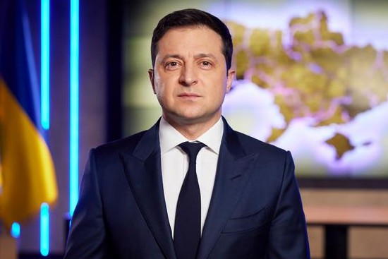 رئيس أوكرانيا يطالب نظيره الروسي بإطلاق حوار لـ