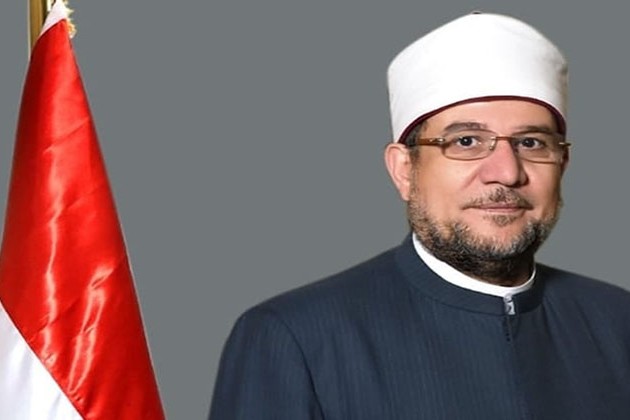 وزير الأوقاف: الإسلام كرم المرأة أما وأختا وبنتا وزوجة