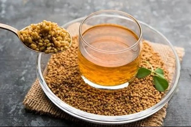 لأصحاب الأمراض المزمنة.. 6 أضرار لشرب الحلبة يوميًا