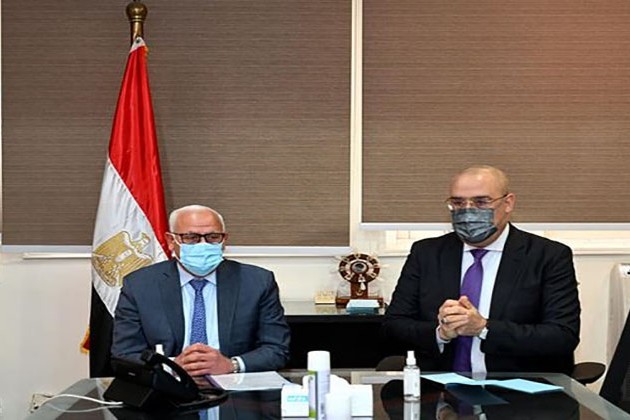 وزير الإسكان: تنفيذ 4340 وحدة سكنية بمشروع الإسكان الاجتماعي ببورسعيد