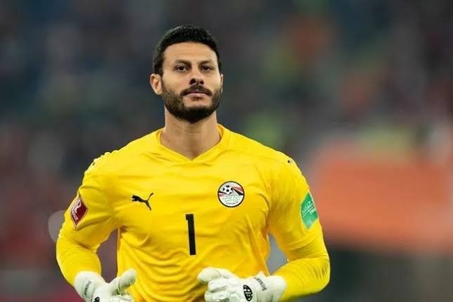 محمد الشناوي يحمي عرين منتخب مصر أمام السنغال