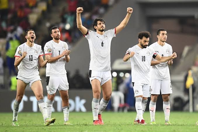 تعرف على المحترفين المنضمين للمنتخب لمواجهة السنغال