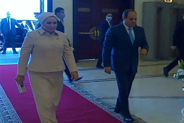 بث مباشر .. السيسي وقرينته يشاركان في احتفالية تكريم المرأة المصرية