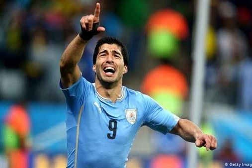 سواريز يُشيد بمنتخب بيرو قبل مواجهة تصفيات المونديال