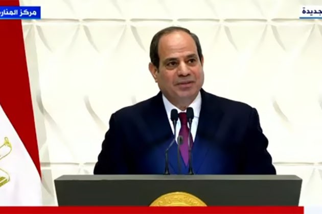 شاهد .. السيسي للمواطنين : انزلوا خدوا اللي انتوا عايزينه عاملين حسابنا لكل حاجة
