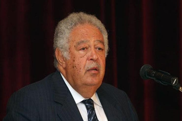 توفيت ابنته في يناير الماضي.. ما لا تعرفه عن نقيب المحامين الراحل رجائي عطية