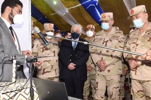 وزير الدفاع يشهد احتفالية مسابقة الابتكارات العلمية بالدفاع الجوي