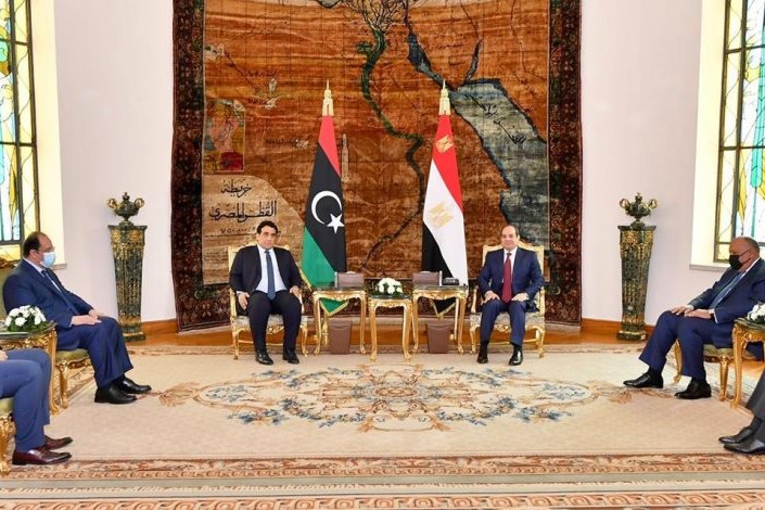 السيسى يستقبل