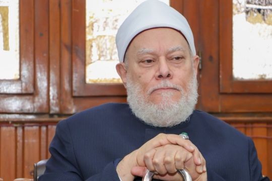 شاهد .. علي جمعة يكشف عن دعاء للتعافي من إدمان مواقع التواصل الاجتماعي