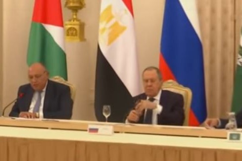 شاهد .. وزير الخارجية : عرضنا الوساطة لحل الأزمة الروسية الأوكرانية