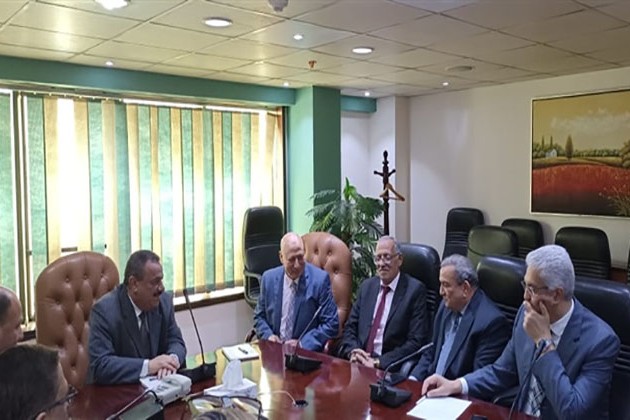 بروتوكول بين الضرائب والغرف التجارية لتحصيل ضريبة المشغولات والأحجار الكريمة