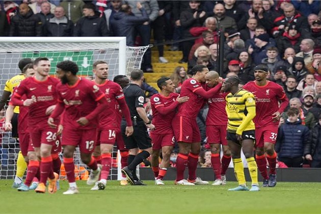 ليفربول في اختبار صعب أمام بنفيكا بدوري أبطال أوروبا