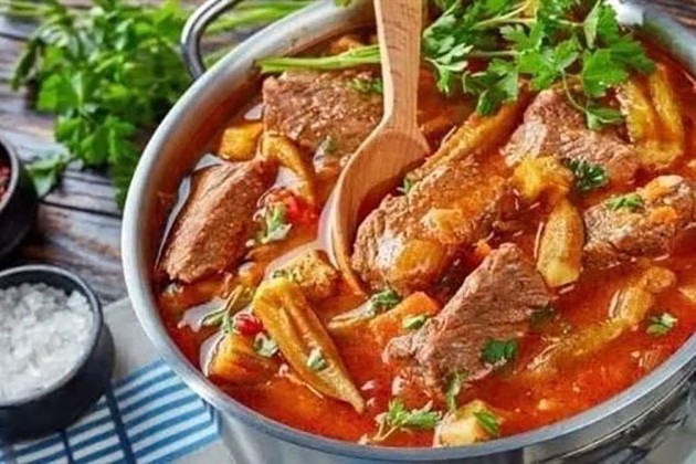 طريقة عمل طاجن البامية بقطع اللحم