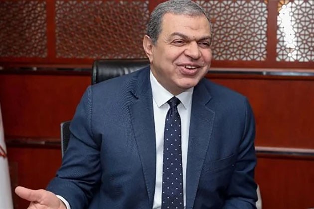 القوى العاملة تتابع تنفيذ إجازة مدفوعة الأجر للقطاع الخاص اليوم