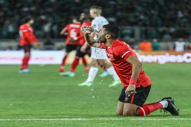 الأهلي يسعى لمواصلة انتصاراته بالدوري أمام طلائع الجيش الليلة