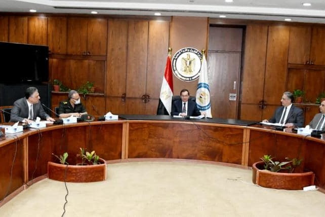 وزير البترول: توافر كافة منتجات الطاقة.. ومتابعة مستمرة خلال فترة الإجازات