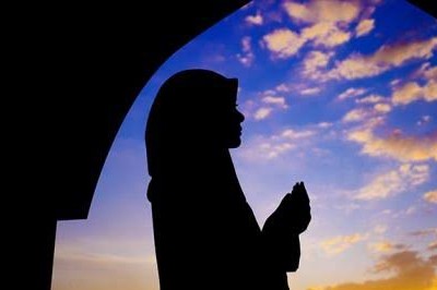 تعرف على دعاء الجمعة الأخيرة في رمضان