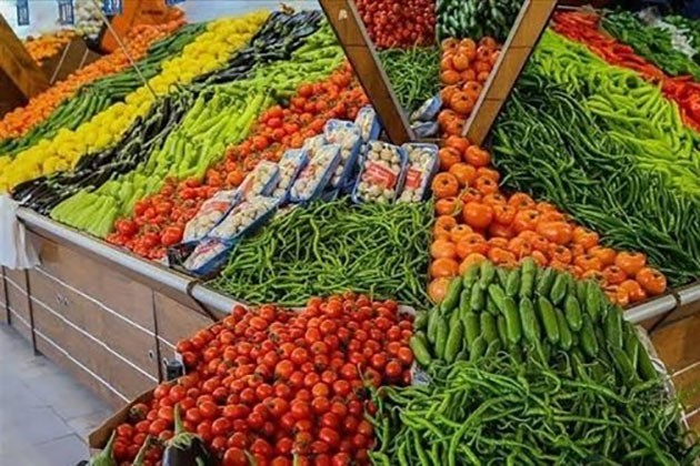 تباين أسعار الخضراوات والفاكهة بالأسواق اليوم الخميس